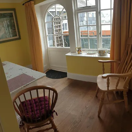 Polmarine Apartment Polruan